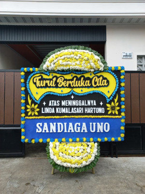 Papan Bunga Duka di Mungku Baru